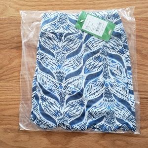 Lilly Pulitzer scalloped dahlia shorts